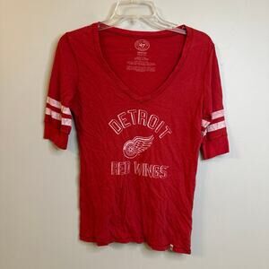 Detroit Red Wings Women’s Medium v-neck tee-shirt 47 Brand, Vintage Aesthetic